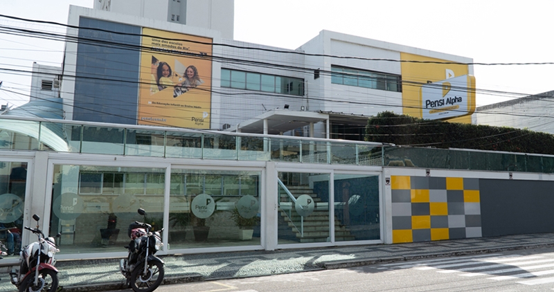 Escola Pensi vagas para auxiliar de serviços gerais, fazer matrículas, inspetor de alunos, recepção - RJ
