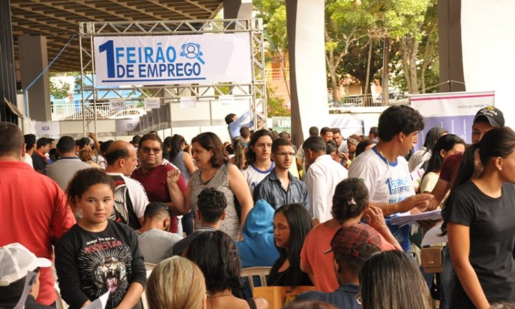 FEIRÃO AMANHÃ 23/07 COM MAIS DE 300 VAGAS DE EMPREGOS ABERTAS - COM E SEM EXPERIENCIA - RIO DE JANEIRO