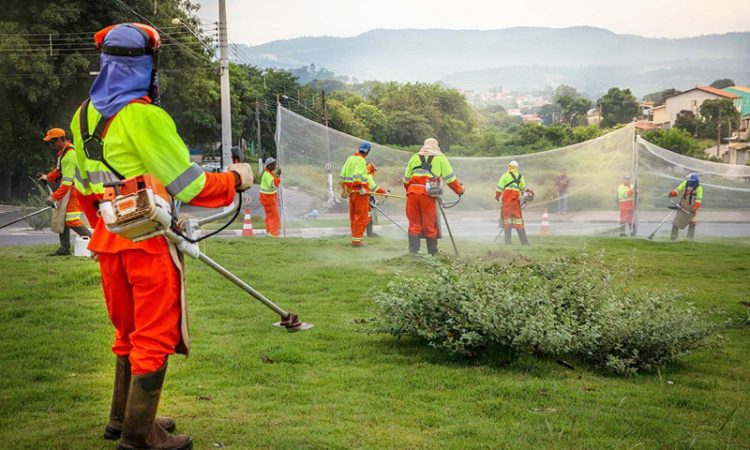 JARDINEIRO, AUXILIAR DE SERVIÇOS GERAIS, AUXILIAR DE LOJA, MONTADOR - R$ 1.175,00 - COM E SEM EXPERIENCIA - ESCALA 6x1 - RIO DE JANEIRO