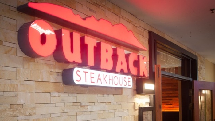 LOJAS OUTBACK VAGAS P/ RECEPCIONISTA, ATENDENTE DE RESTAURANTE, AUXILIAR DE COZINHA, AUXILIAR DE LIMPEZA - COM E SEM EXPERIENCIA - RIO DE JANEIRO