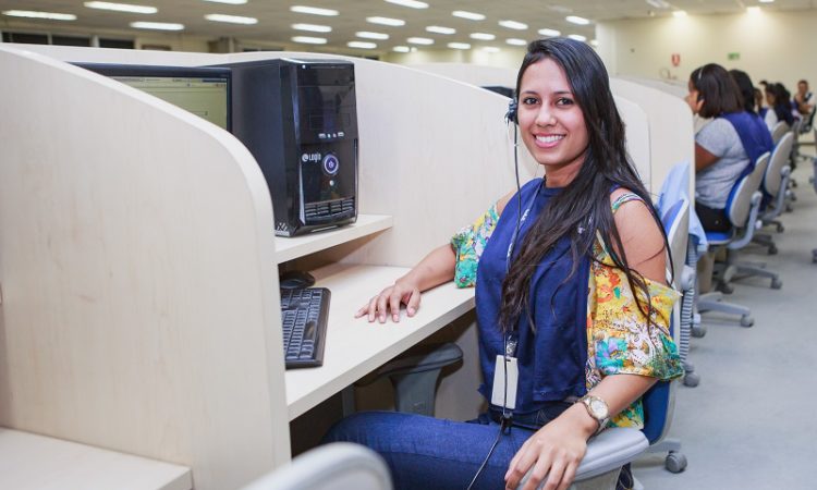 Atendente, Auxiliar de Cobrança - R$ 1.400,00 - Excelência em atendimento proativo - Rio de Janeiro 