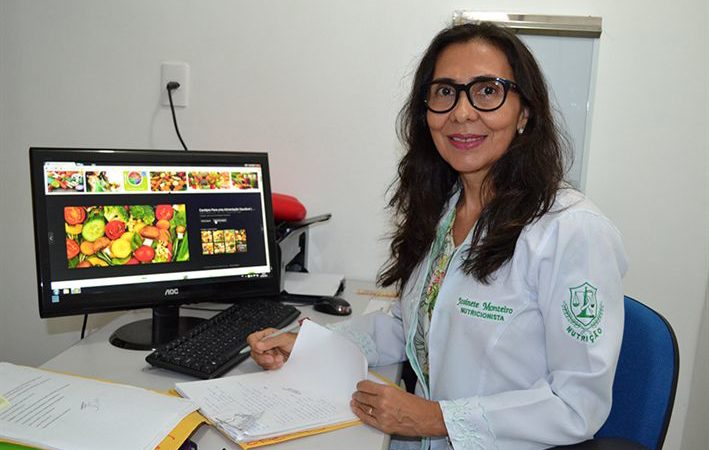 Auxiliar Administrativo, Nutricionista - R$ 1.500,00 - Atender ligações e preencher planilhas - Rio de Janeiro 