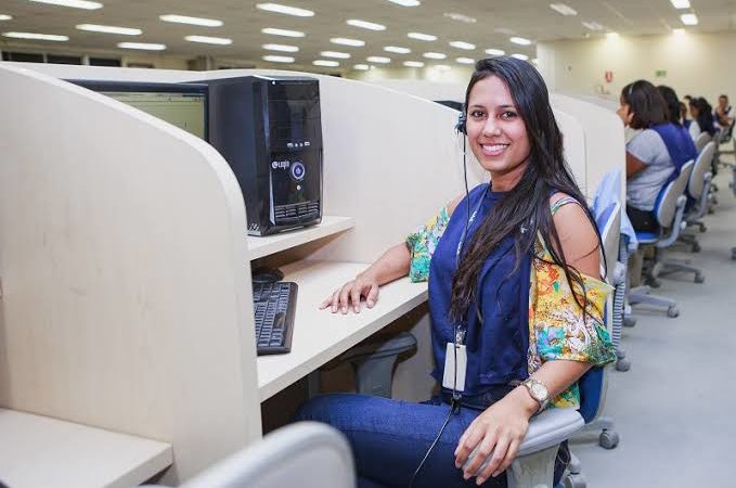 Atendente de SAC, Auxiliar Administrativo - R$ 1.600,00 - Boa capacidade de comunicação oral e escrita - Rio de Janeiro 