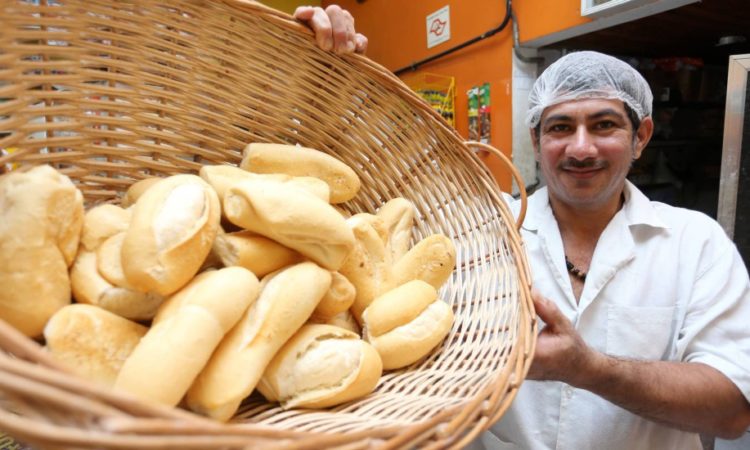 Analista de Compras, Padeiro - Salário + Benefícios - Noções de preparo de pães e massas - Rio de Janeiro 