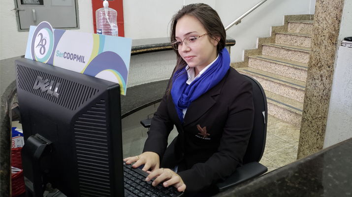 Cozinheiro, Recepcionista - R$ 1.315,86 - Cordialidade e educação na forma de tratamento do cliente - Rio de Janeiro 