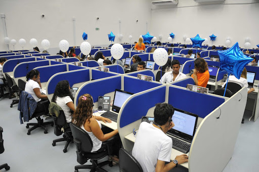 Borracheiro, Operador de Telemarketing - R$ 1.300,00 - Orientar as tarefas dos auxiliares de manutenção, ser pontual - Rio de Janeiro 