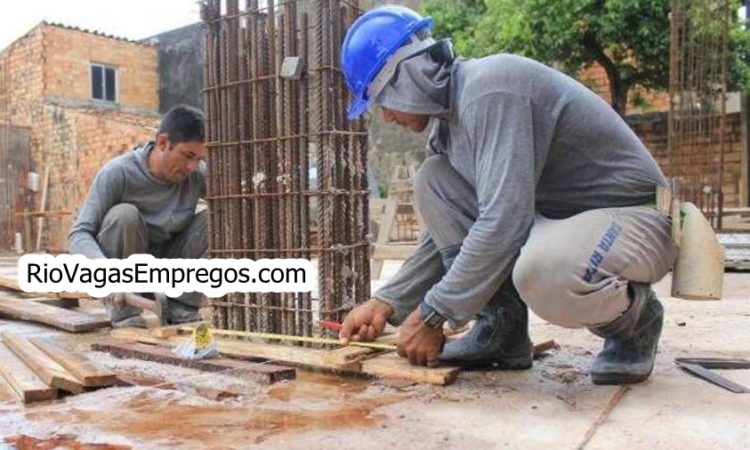 Operador CFTV, Ajudante de Obra, Cozinheiro, Auxiliar Administrativo - R$ 1.200,00 - Desejável experiência - Rio de Janeiro 