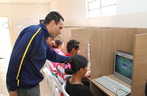 Estágio, Instrutor de Informática - R$ 1.650,00 - Ter vontade de aprender, conhecimento em sistemas - Rio de Janeiro 