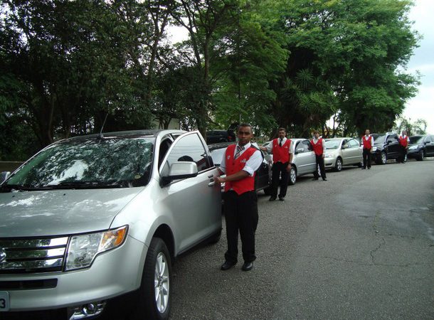 Manobrista, Demonstradora - R$ 1.120,00 - Conhecer carros manuais e automáticos, ser proativo - Rio de Janeiro 