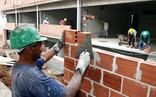 Ajudante de Pedreiro, Cozinheiro - R$ 1.200,00 - Ter proatividade, trabalhar em equipe - Rio de Janeiro 