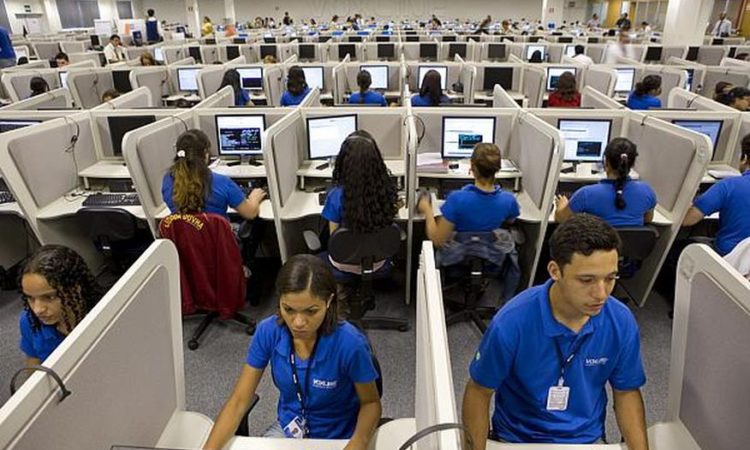 Operador de Telemarketing, Garçom - R$ 1.199,00 - Ter boa fluência verbal, ter comprometimento - Rio de Janeiro 