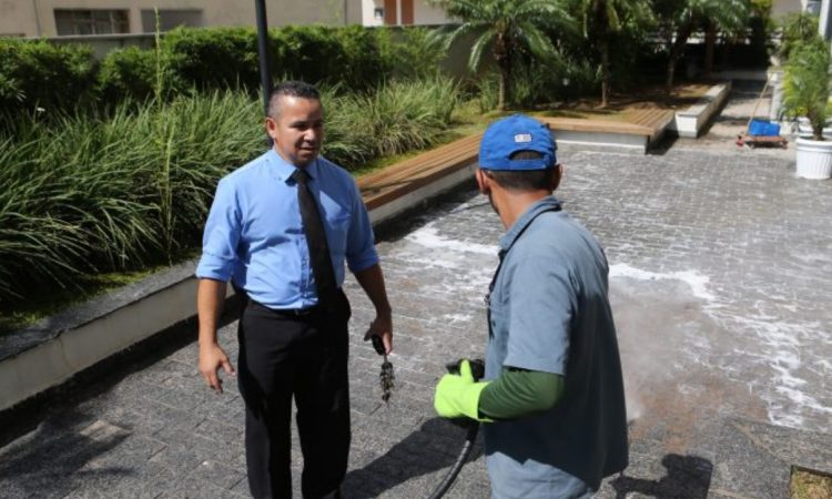 Zelador, Borracheiro - R$ 1.373,02 - Ordenar as ferramentas e equipamentos individuais - Rio de Janeiro 