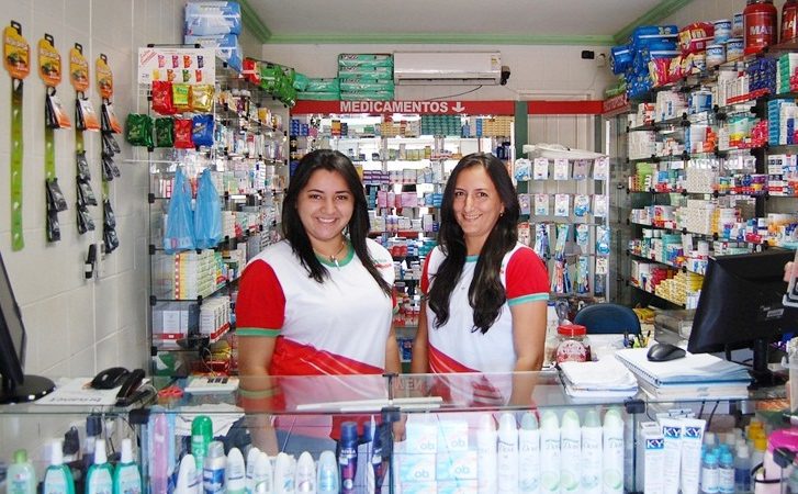 Atendente de Medicamentos, Coordenador - R$ 1.290,00 - Atuar trabalhando em escalas, ter seriedade - Rio de Janeiro 