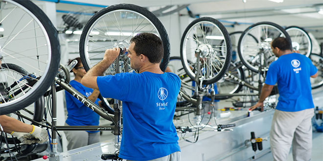 Mecânico de Bicicletas, Atendente de SAC - R$ 1.200,00 - Saber utilizar ferramentas no geral, ter agilidade - Rio de Janeiro 