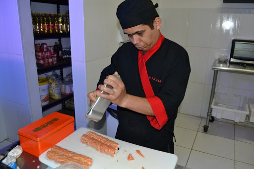 Sushiman, Lanterneiro - R$ 2.000,00 - Atuar no preparo de alimentos, ter pontualidade - Rio de Janeiro 