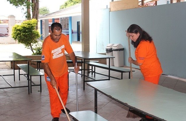 Auxiliar de Limpeza, Técnico em Eletrônica - R$ 1.190,00 - Trabalhar em escalas, realizar a organização do local- Rio de Janeiro 