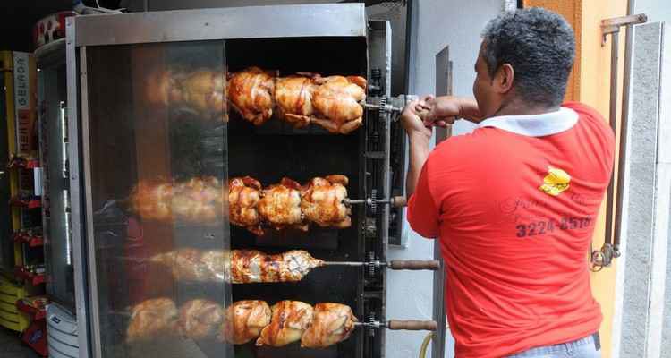 Frangueiro, Atendente de Vendas - R$ 1.200,00 - Realizar a limpeza do equipamento utilizado, ser proativo - Rio de Janeiro 