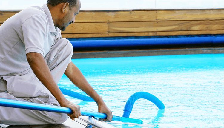 Piscineiro, Manutenção Predial - R$ 2.160,00 - Conhecimentos em produtos diversos, ser pontual - Rio de Janeiro 