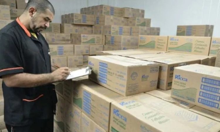 Deposista, Atendente - R$ 1.328,00 - Rotinas de carregamento, ser organizado - Rio de Janeiro 