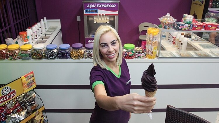 Sorveteria vagas para atendente de açaí, auxiliar de produção, caixa – RJ