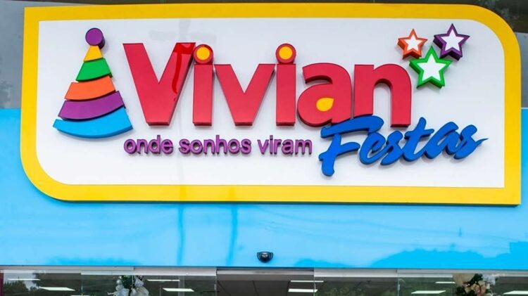 Vivian Festas para caixa, atender, operadora de loja, fiscal de loja, subgerente – Loja de artigos de festas, doces – Rio de Janeiro