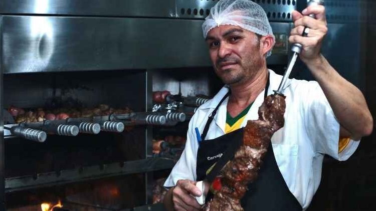 Churrasqueiro, Auxiliar de Churrasqueiro, Copeiro, Passador de pizza – Restaurante a Rodizio – Campo Grande RJ