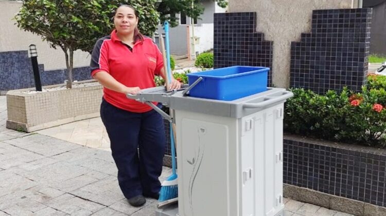 Hotelaria vagas para auxiliar de limpeza, camareira, ajudante de manutenção - RJ