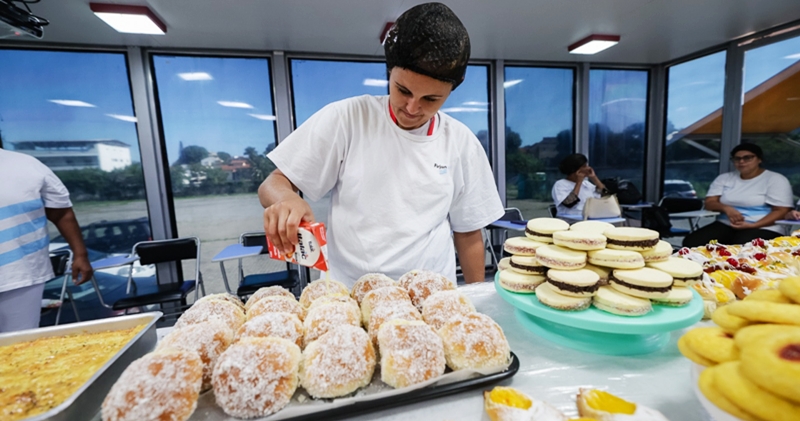 Confeitaria vagas para auxiliar de cozinha, caixa, atendente de balcão, fiscal de loja - RJ