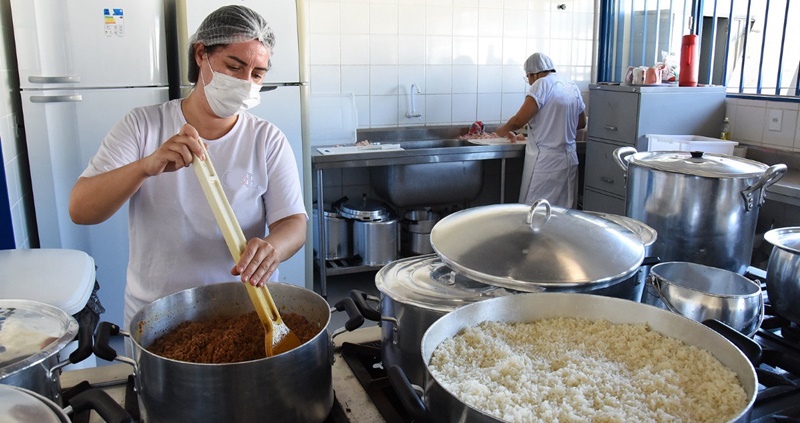 AUXILIAR DE COZINHA, RECEPCIONISTA, JOVEM APRENDIZ, AJUDANTE DE EVENTOS - COM E SEM EXPERIÊNCIA - SEGMENTO HOTELEIRO - RIO DE JANEIRO