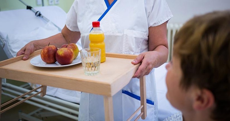 Maternidade vagas para copeira, maqueiro, técnico de enfermagem e lactarista - RJ