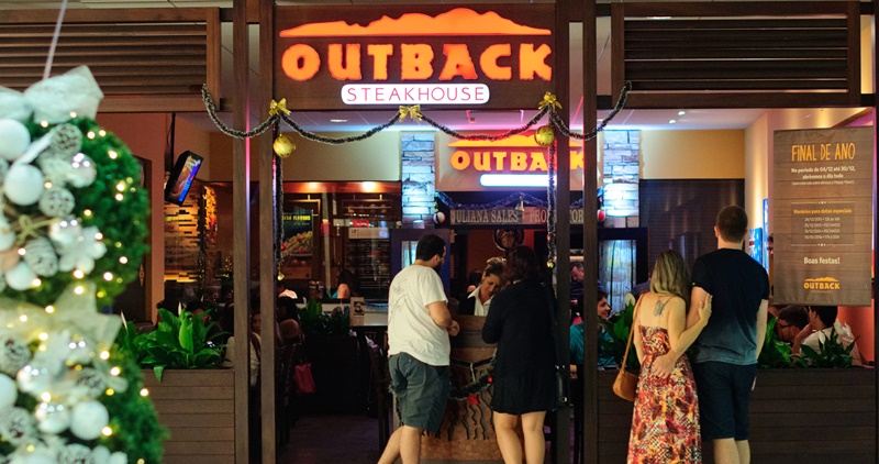 Outback vagas para auxiliar de limpeza, auxiliar de cozinha, atendente, jovem aprendiz - RJ