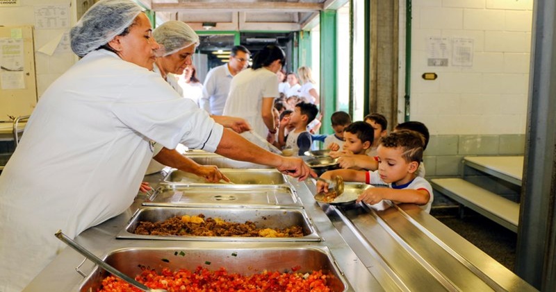 Colégio vagas para auxiliar de cozinha, auxiliar de apoio escolar, monitor, auxiliar pedagógico – RJ