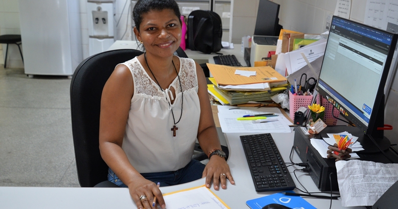 Loja de comércio vagas para auxiliar administrativo, atendente de loja, estoquista, ajudante de depósito - Rio de Janeiro