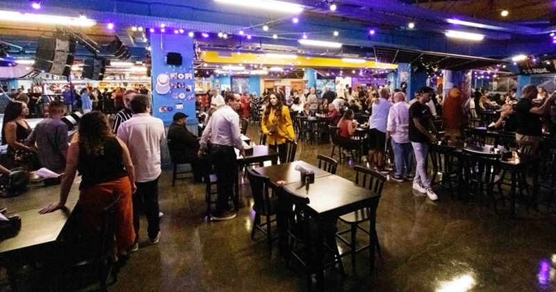 Bar do Zeca vagas para garçom, caixa, recepção, limpeza, atendente – RJ