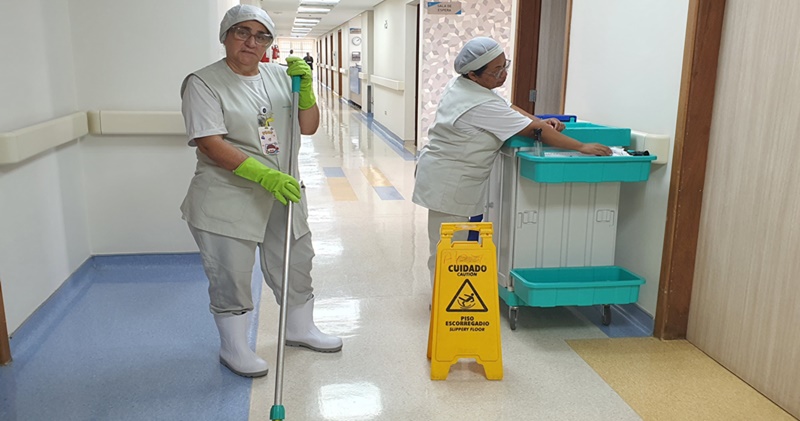 Hospital maternidade vagas para auxiliar de limpeza, copeira, maqueiro, lactarista, técnico de enfermagem - RJ