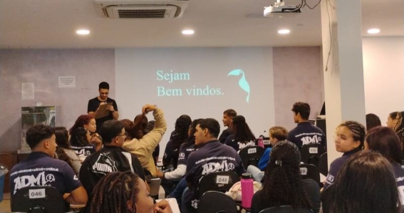 South vagas para auxiliar de produção, auxiliar de serviços gerais, estoquista, caixa, monitor, vendedor - Rio de Janeiro