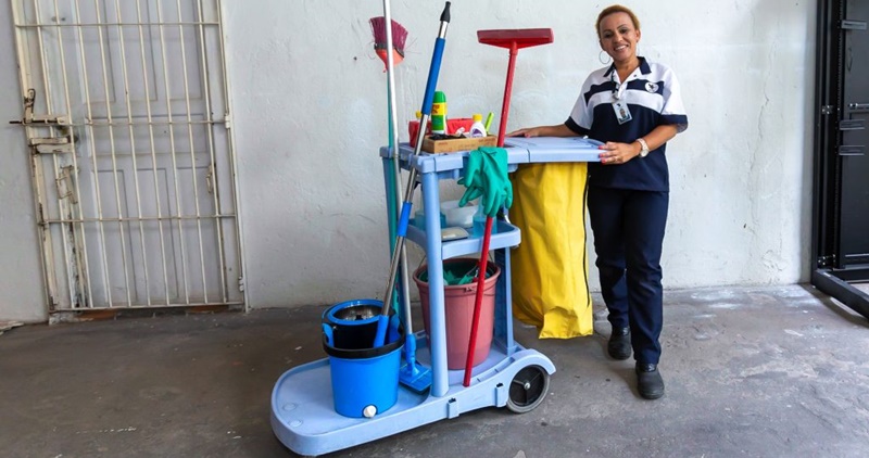Auxiliar de serviços gerais, jovem aprendiz, estoquista, motorista, auxiliar administrativo, operador riscador – R$ 1.853,00 – com e sem experiência – Rio de Janeiro