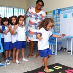 Auxiliar de turma infantil, auxiliar de creche, secretária escolar, estudante de pedagogia, inspetora - R$ 1.914,00 - com e sem experiência - Rio de Janeiro