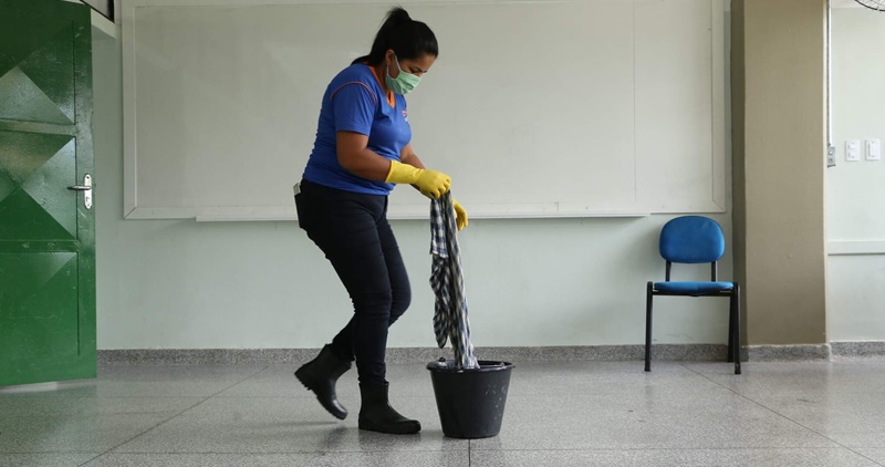 Auxiliar de limpeza, auxiliar de copeira, jovem aprendiz, auxiliar de vigia, portaria – com e sem experiência – Rio de Janeiro