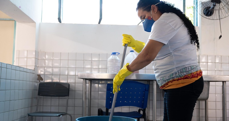 Auxiliar de limpeza, auxiliar de copeira, auxiliar de escritório, recreadora – jovem aprendiz – com e sem experiência – rio de janeiro